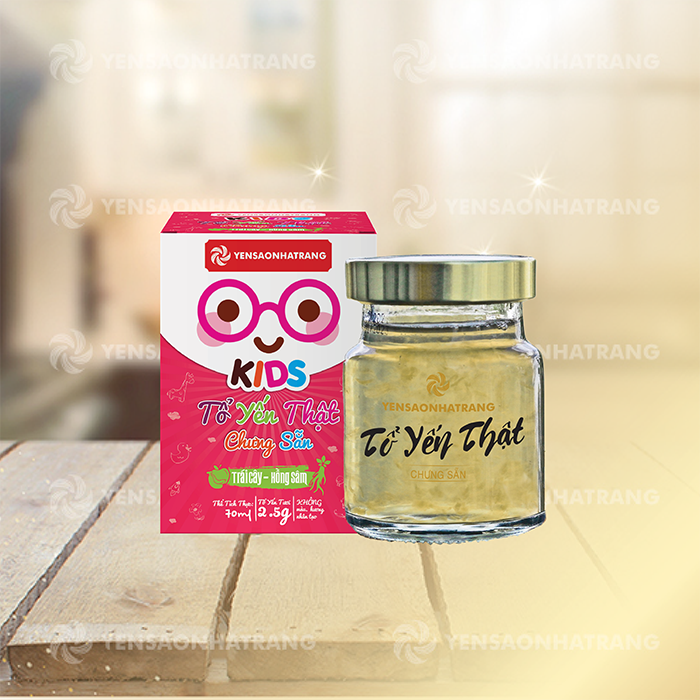 Tổ Yến Thật Chưng Sẵn Hồng Sâm - Trái Cây Dành Cho Trẻ Em 70ml Yền Sào Nha Trang