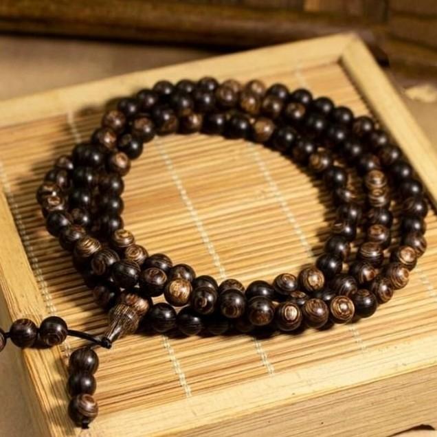 Vòng Tay Trầm Hương Sánh Chìm Vân xoáy Thơm vĩnh viễn || 108 Hạt Size 6mm