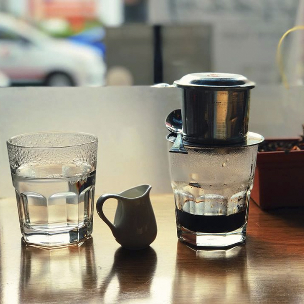 Bộ 6 ly thủy tinh sọc khía lùn Centra Rocks 305ml , dùng uống nước, cafe, sinh tố