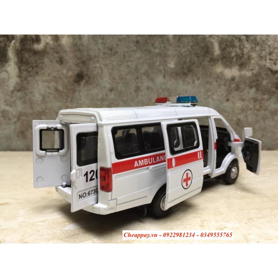 Mô hình xe ô tô Cứu thương AMBULANCE 1:32