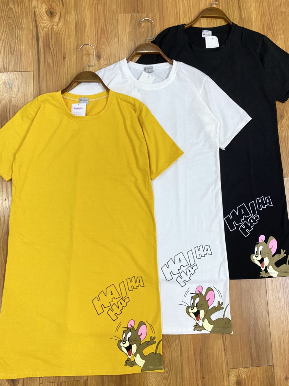 váy suông, đầm suông nữ in hình chú chuột jerry haha cá tính