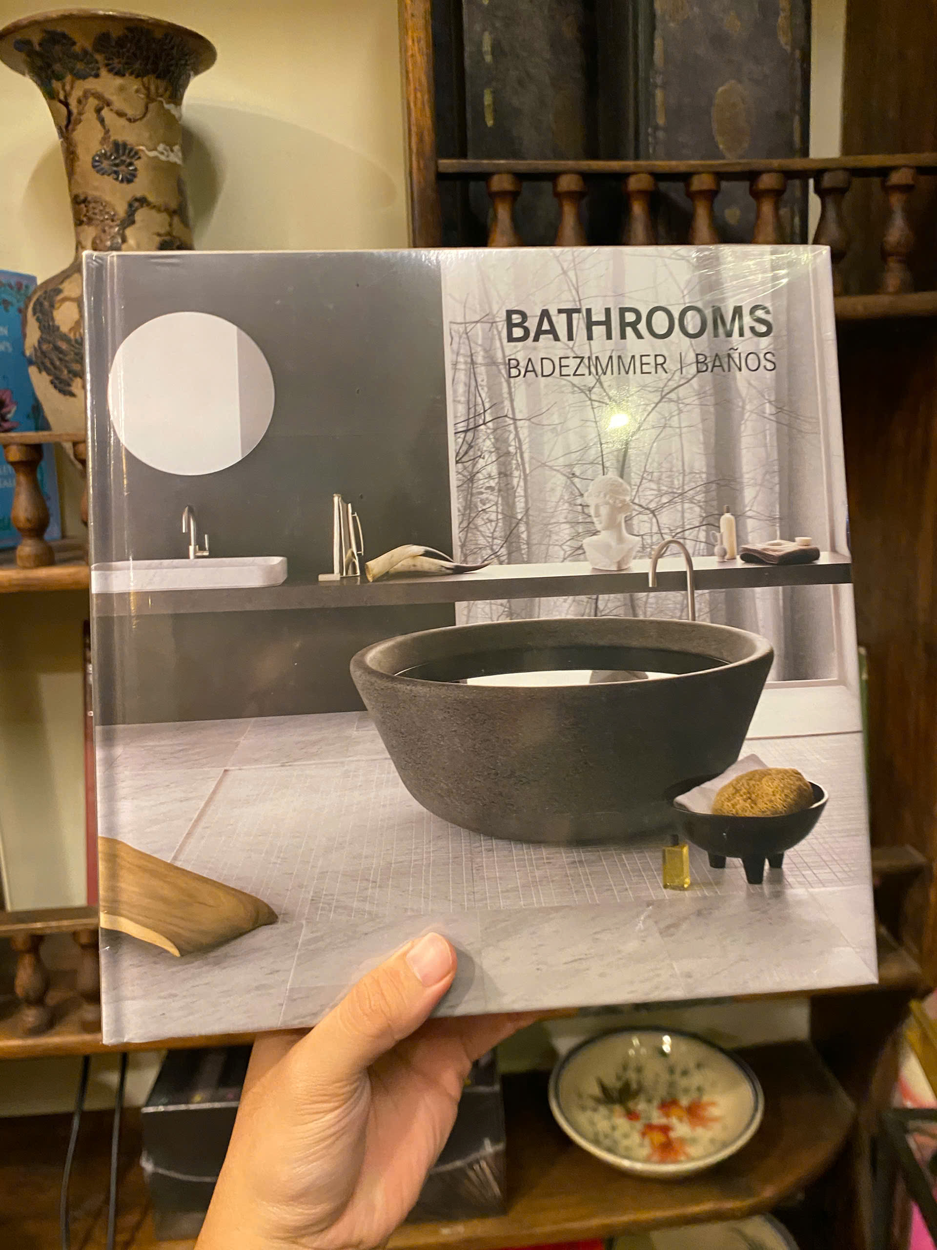 Sách - Bathrooms: Architecture Today by Claudia Martinez Alonso | Architecture Book - Bìa cứng