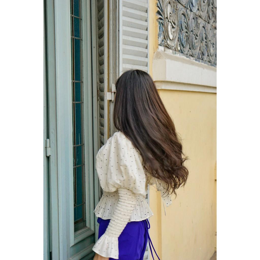 Áo kiểu thun nhún Polkadots linen ruffle long sleeve top trắng chấm bi