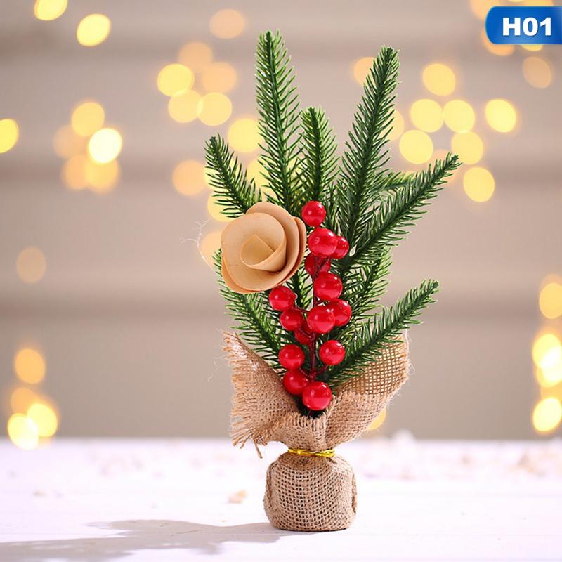 Cây mini để bàn trang trí Giáng sinh