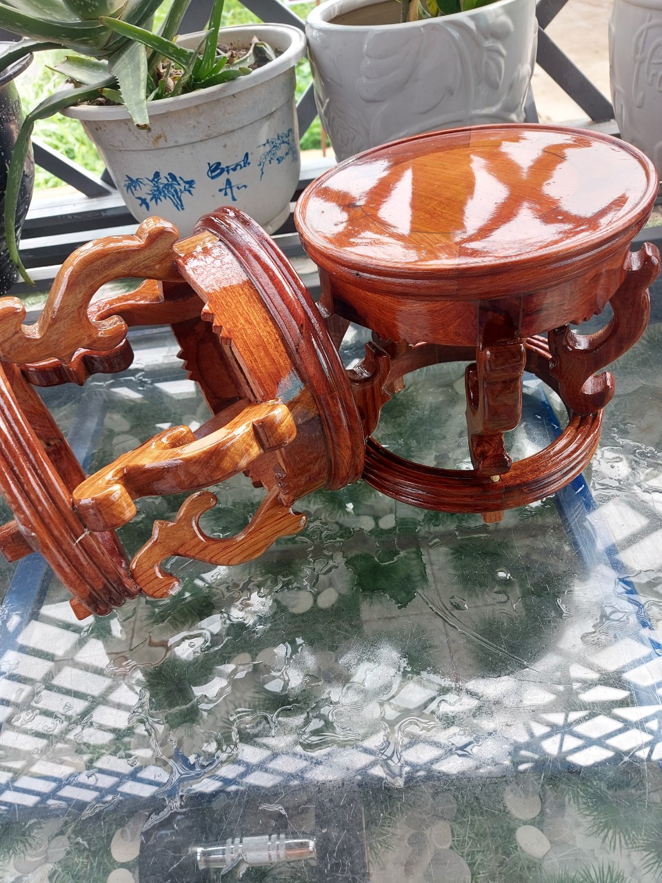 Đôn gỗ tròn kỷ gỗ thờ cúng gỗ hương chân tròn cao cách điệu cao 18 cm mặt 16 cm