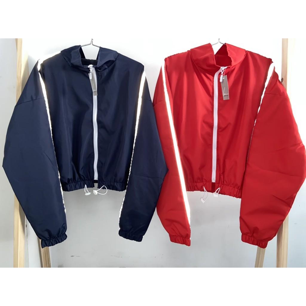 ÁO KHOÁC DÙ NỮ KIỂU CROPTOP CÓ VIỀN TAY PHÁT SÁNG