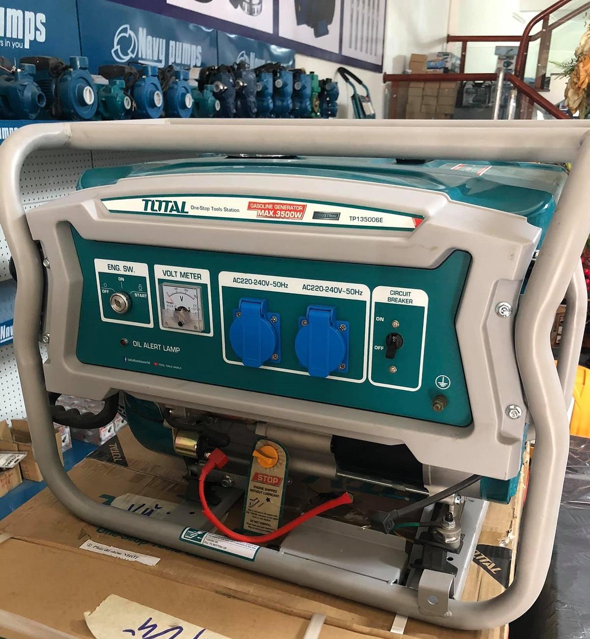 MÁY PHÁT ĐIỆN XĂNG 2.8 KW/3.5KW TOTAL TP135006E - HÀNG CHÍNH HÃNG