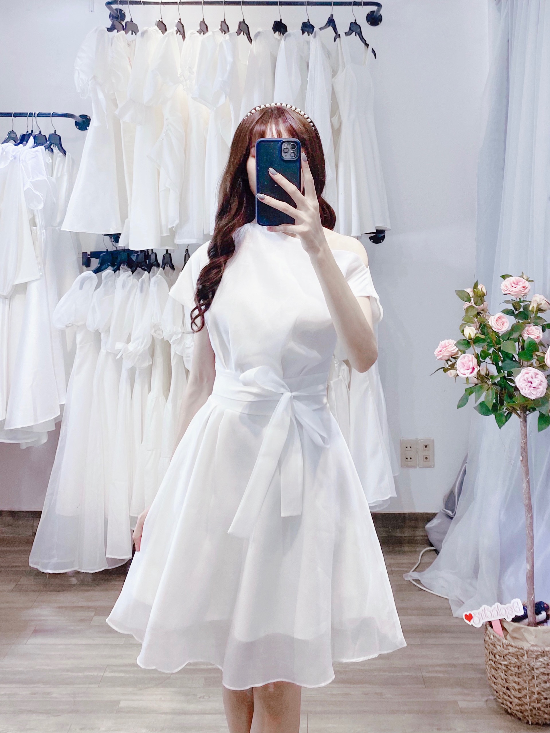 Đầm lệch vai 1 bên