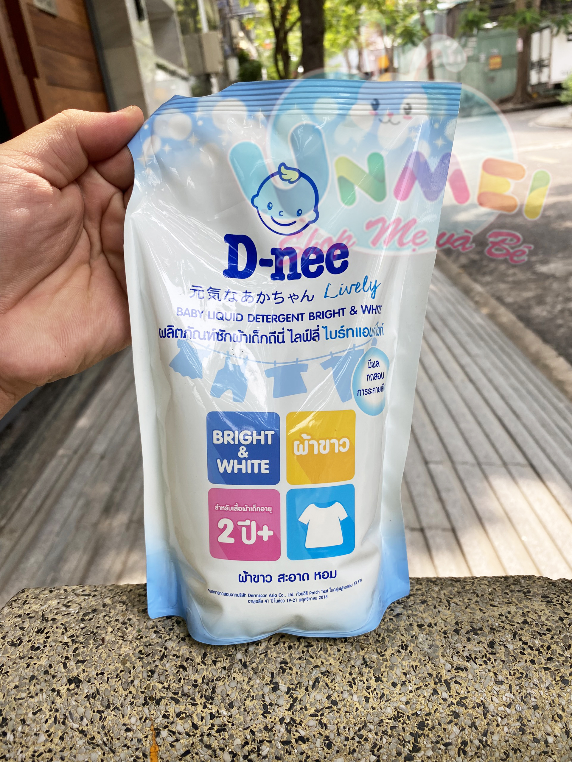 Dung Dịch Giặt Quần Áo Cho Bé D-Nee - Túi 600ml  Dành cho bé từ 02 Tuổi trở lên