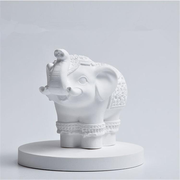 Văn phòng xe phong cách mới nhất hương liệu thạch cao không lửa trang trí voi tốt lành và an toàn nước hoa xe khuếch tán hương thơm đá trang trí