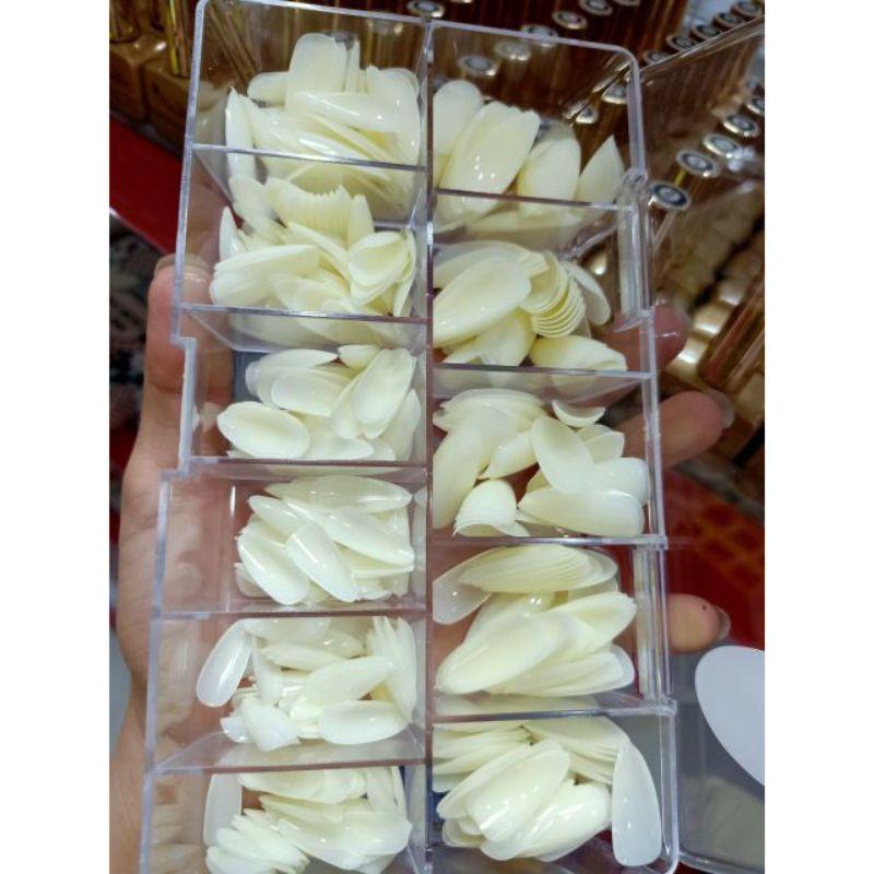 Móng úp fom nhọn bầu hsm, Móng úp hsm fom bầu