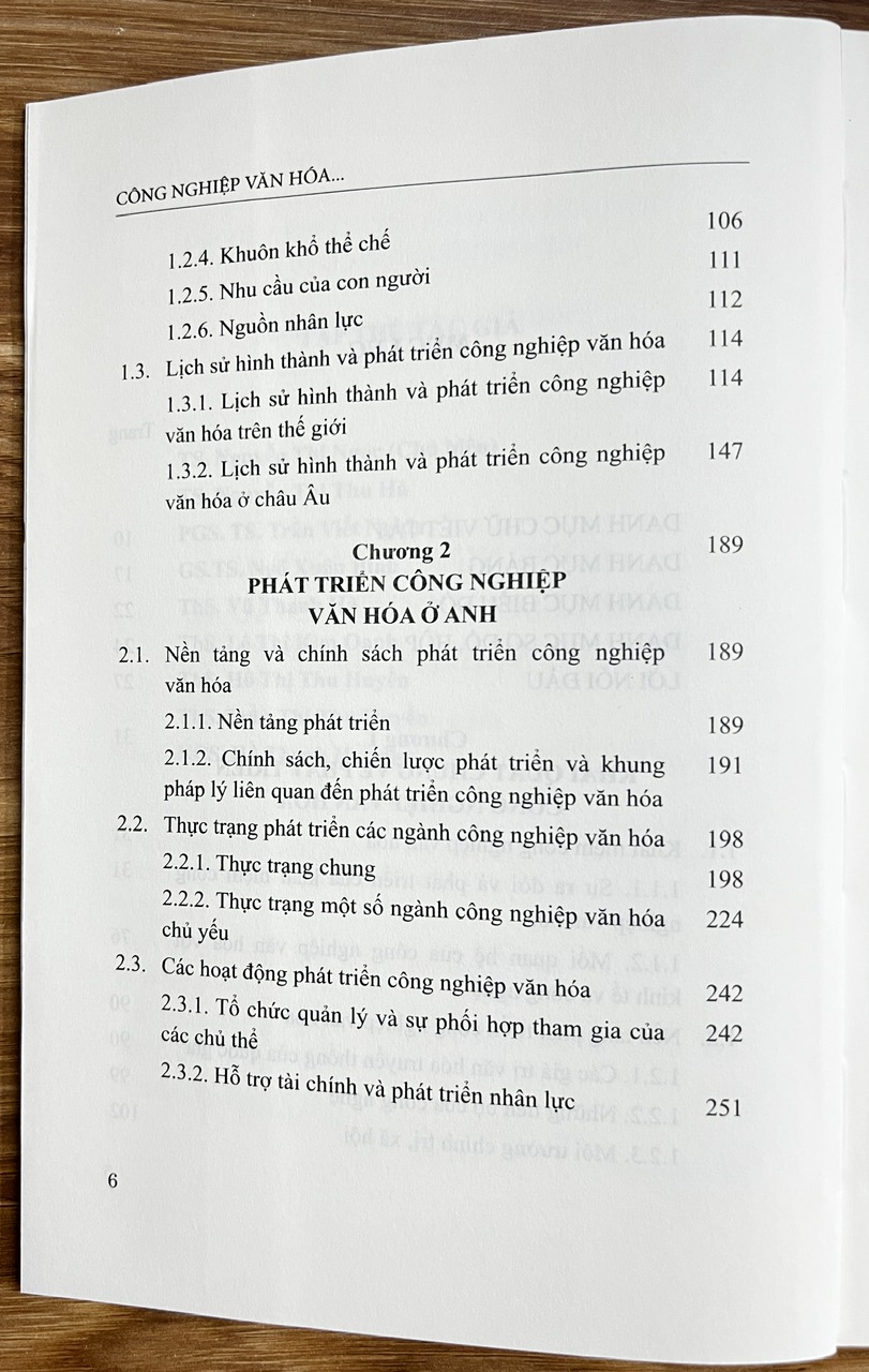 Sách - Công Nghiệp Văn Hoá Ở Một Số Quốc Gia Châu Âu Và Kinh Nghiệm Cho Việt Nam