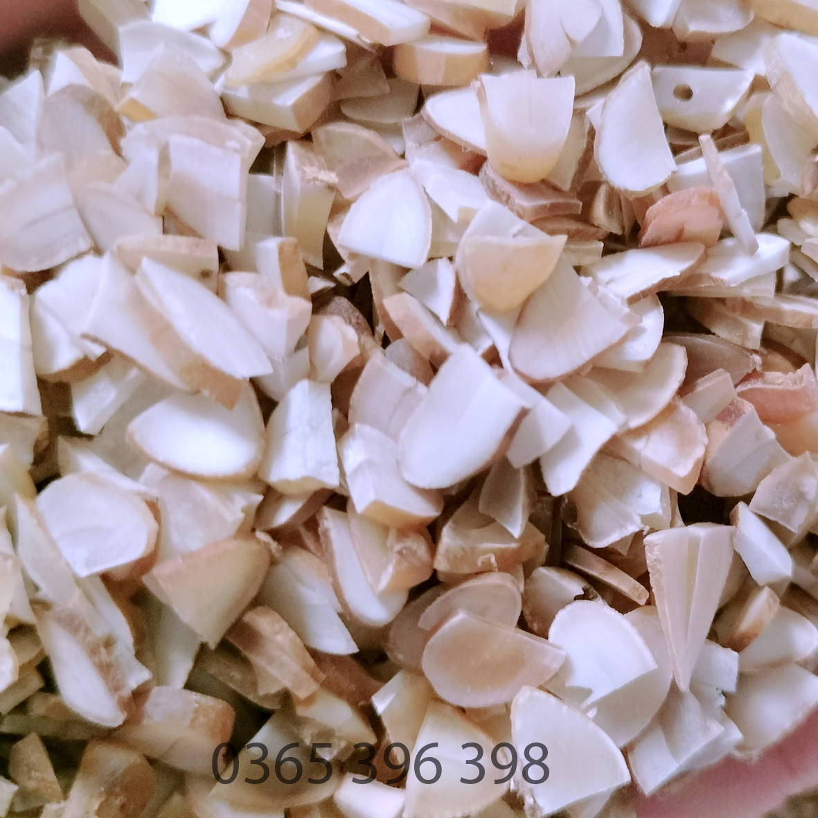 Hạt sang Hạt sành trắng, hạt giải quyết vấn đề dạ dày của người dân tộc H mong 2 gói