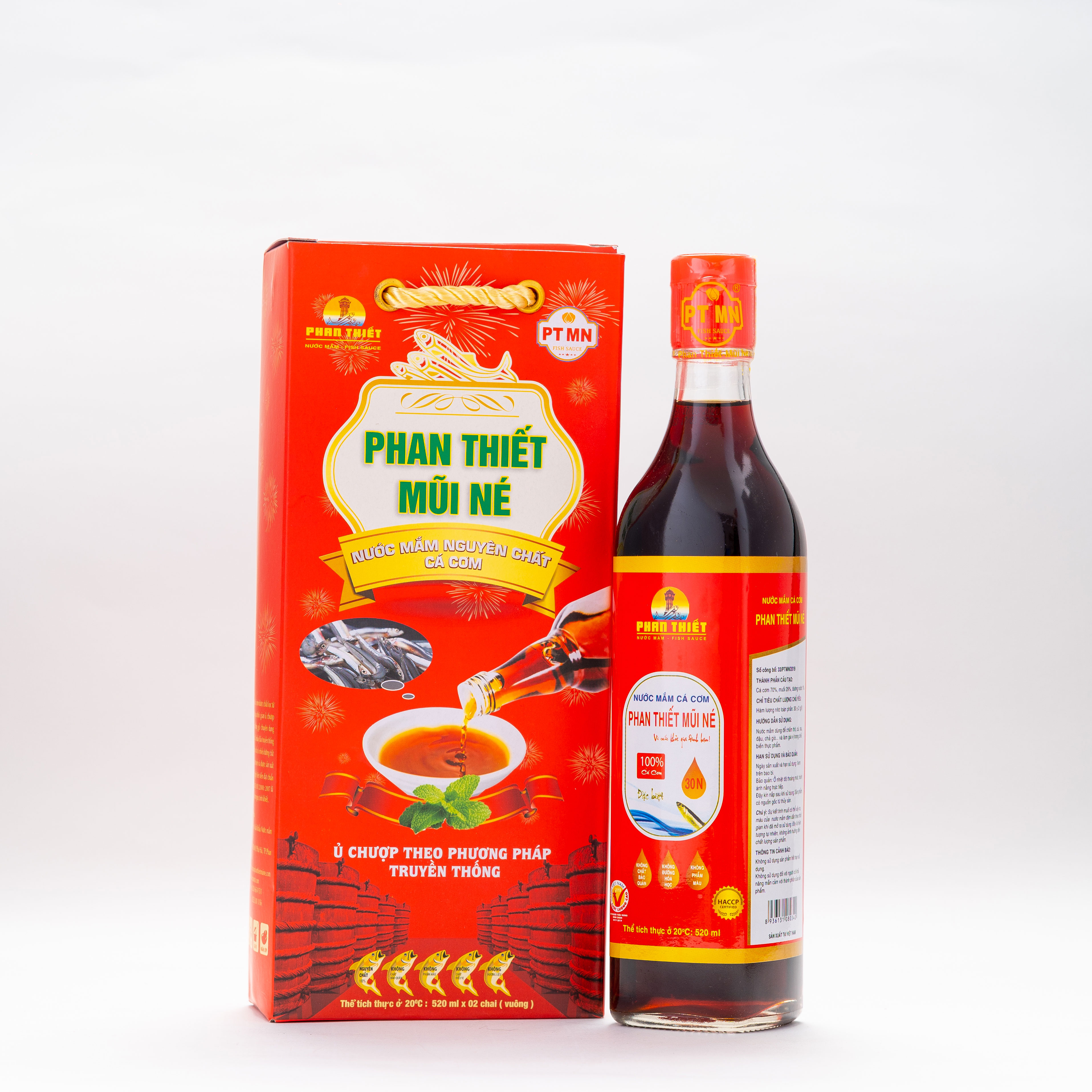 30 Đạm x 520ml Nước Mắm Cá Cơm Truyền Thống Phan Thiết Mũi Né 30N 520ml