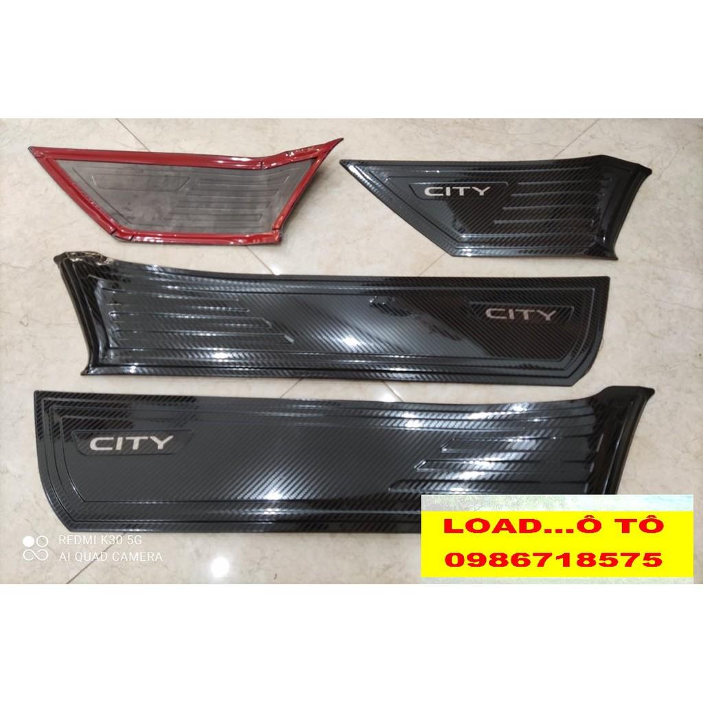 Ốp Tapli Cánh Cửa Vân Titan Honda City 2022-2021 Cao Cấp