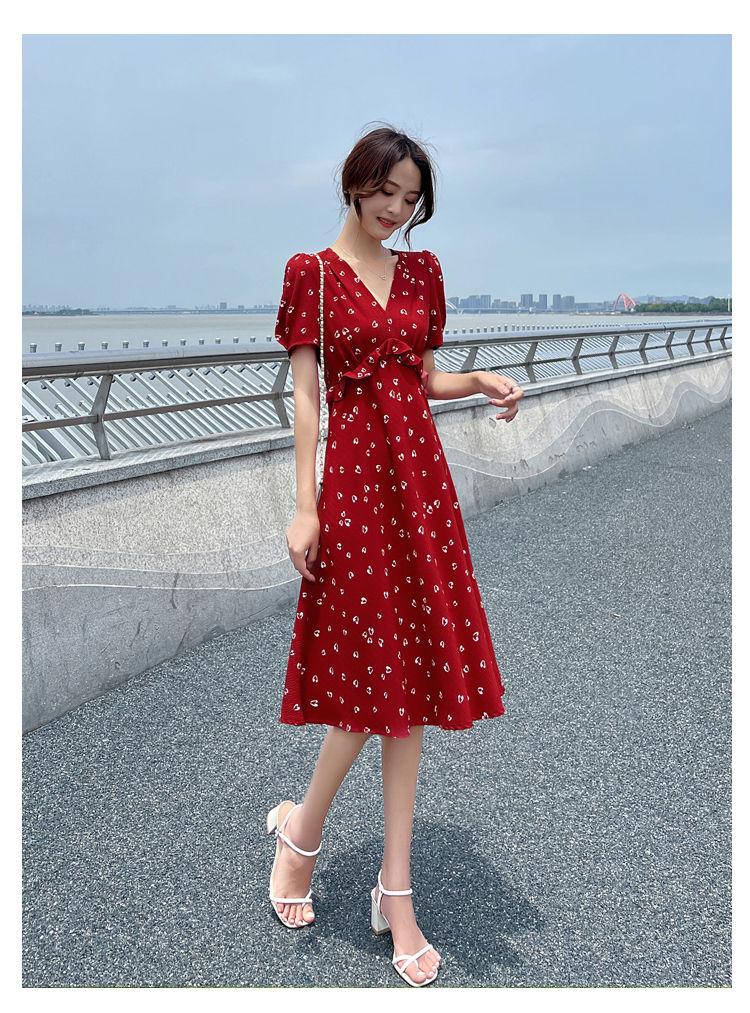 TOBE1SHOP Váy chiffon hoa nhỏ cho phụ nữ 2023 mùa hè Pháp màu đỏ khí chất cao eo mỏng váy