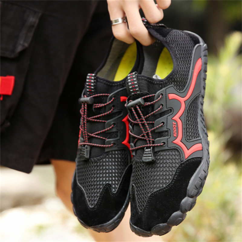Couples upstream shoes, lightweight wear-resistant beach wading shoes