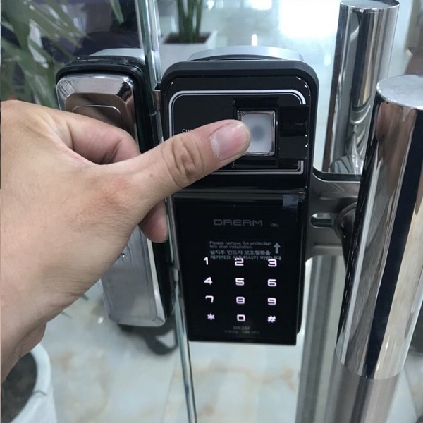 Khóa cửa kính Evernet LH600FG-N