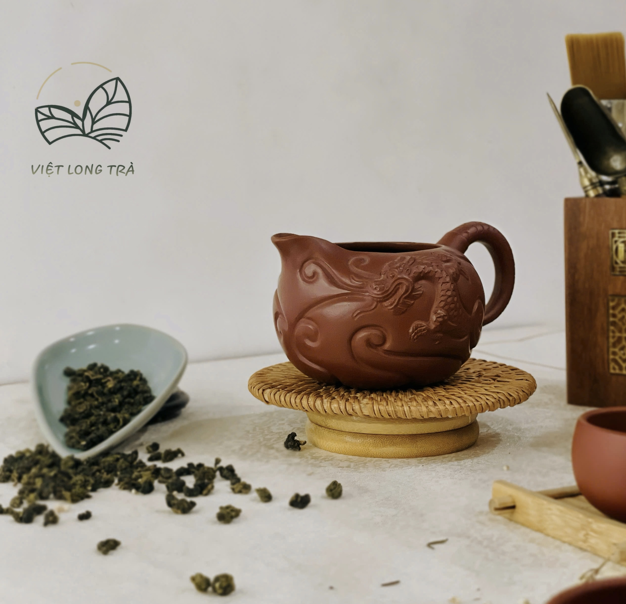 TỐNG TRÀ TỬ SA CAO CẤP - LONG ẨN VÂN TRẦM - TRÀ TĨNH DẪN HƯƠNG