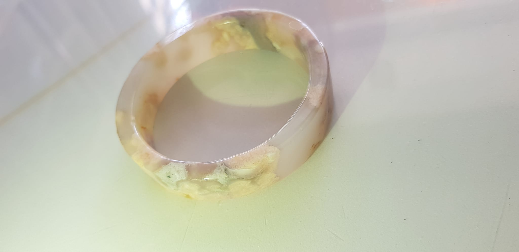 Vòng tay Nữ Mã Não Bản Vuông bông rau câu Ni 50mm x cao 13mm x dầy 5mm Nữ 45kg - 50kg đeo đẹp xinh tay lắm ạ