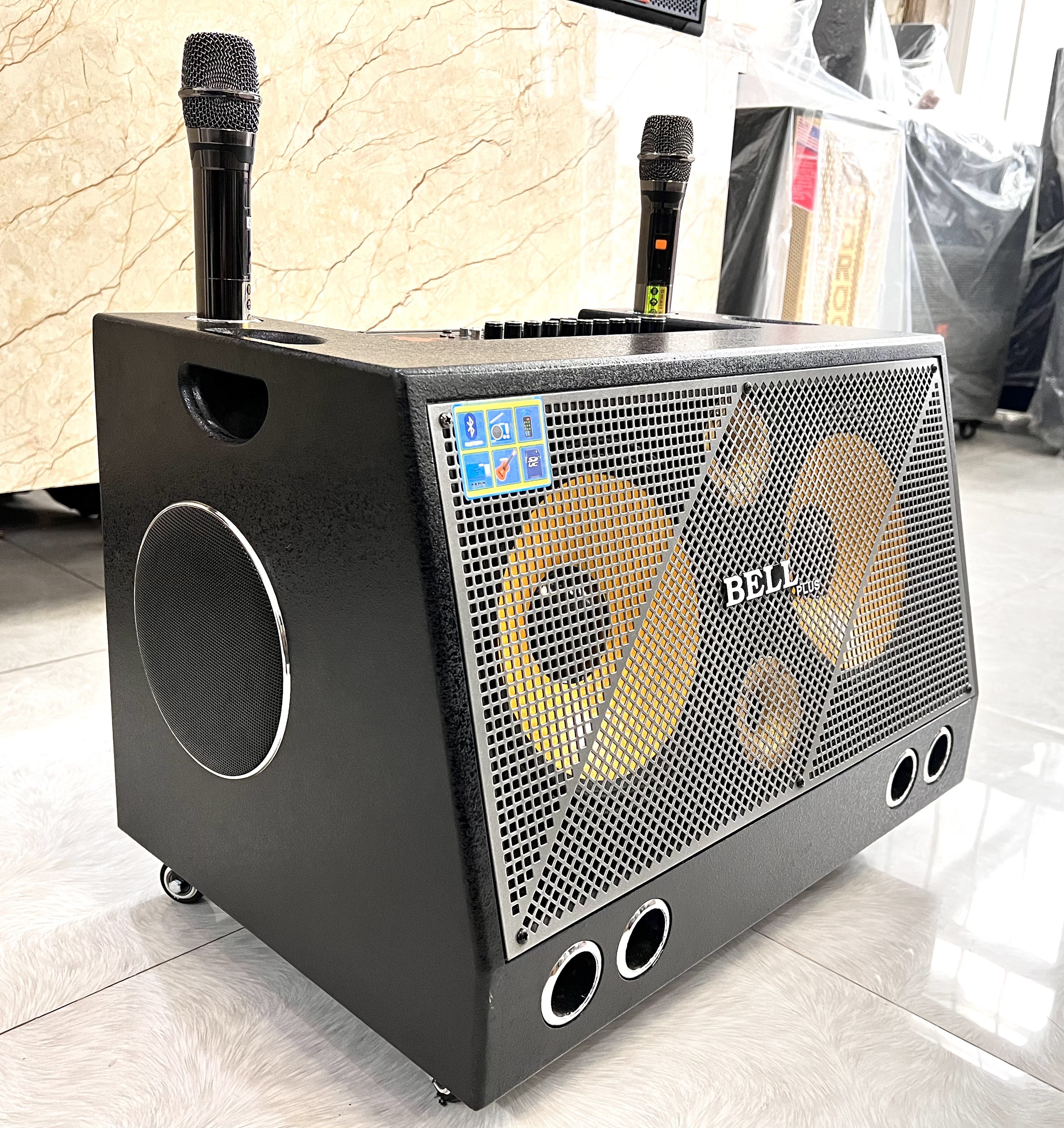 LOA KÉO 25 ĐÔI THÙNG SƠN CAO CẤP SỬ DỤNG 2 BASS ĐÔI 25 VÀ 2 CHÉP KÈN VÀ 2 LOA MID 16 HÀNG MỚI 100%(HÀNG CHÍNH HÃNG)