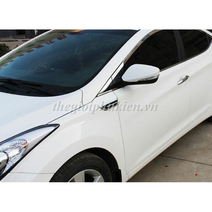 Combo 2 mang cá giả hốc gió trang trí sườn xe Ô tô, xe hơi