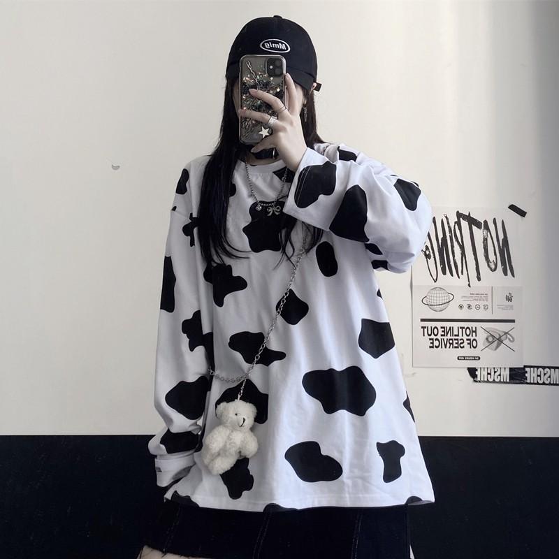 Áo thun bò sữa tay dài nam nữ form rộng Unisex, Sweater bò sữa Hot trend thoitrangsilethienphuc