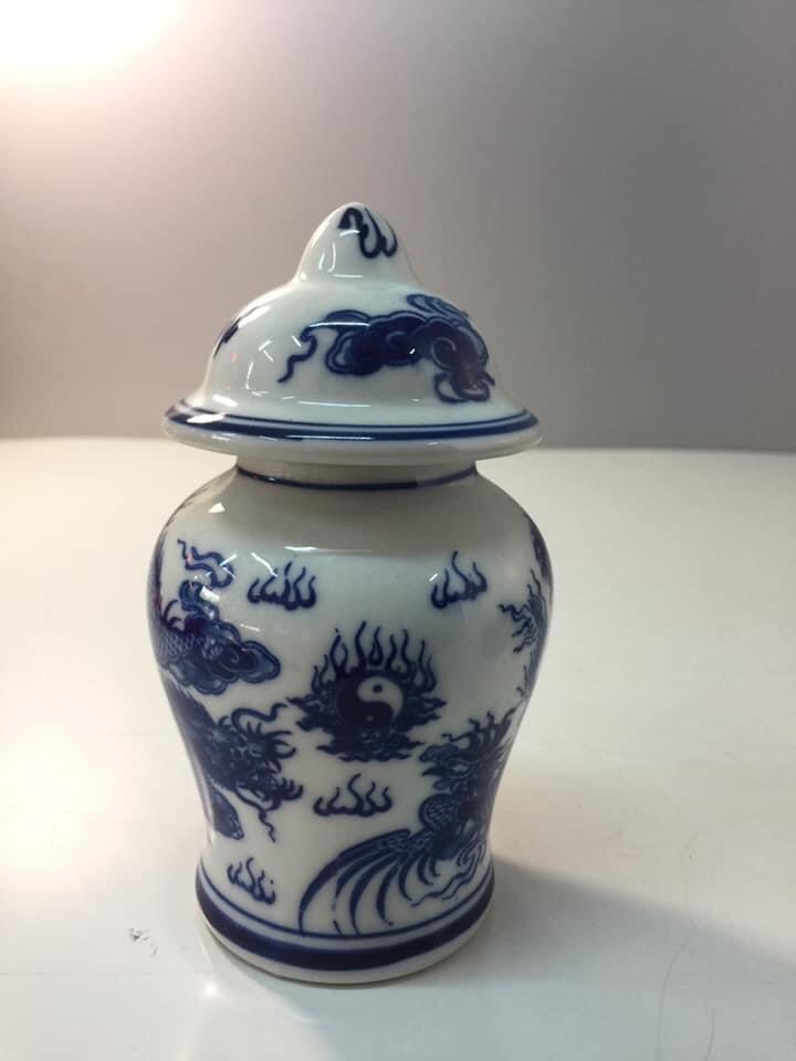 Hũ thờ cúng bằng sứ hình rồng BH1098