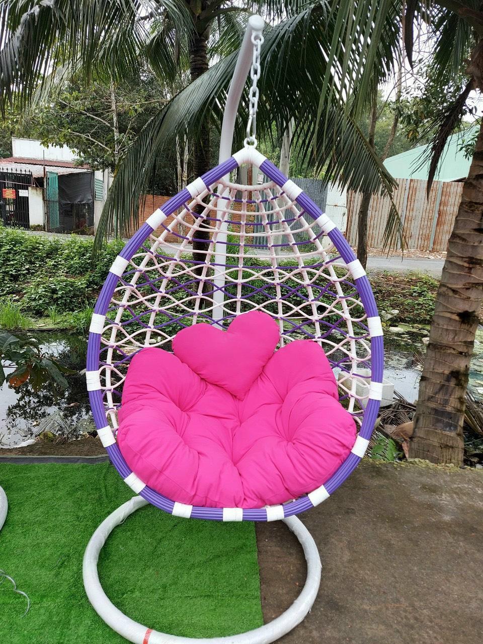 Xích đu sắt mini siêu đẹp màu tím mộng mơ giá siêu rẻ