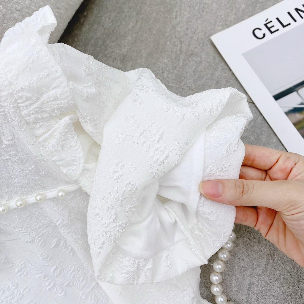 Đầm midi trắng cổ tàu cutout ngực kèm lúp váy cưới cô dâu dáng xòe dự tiệc