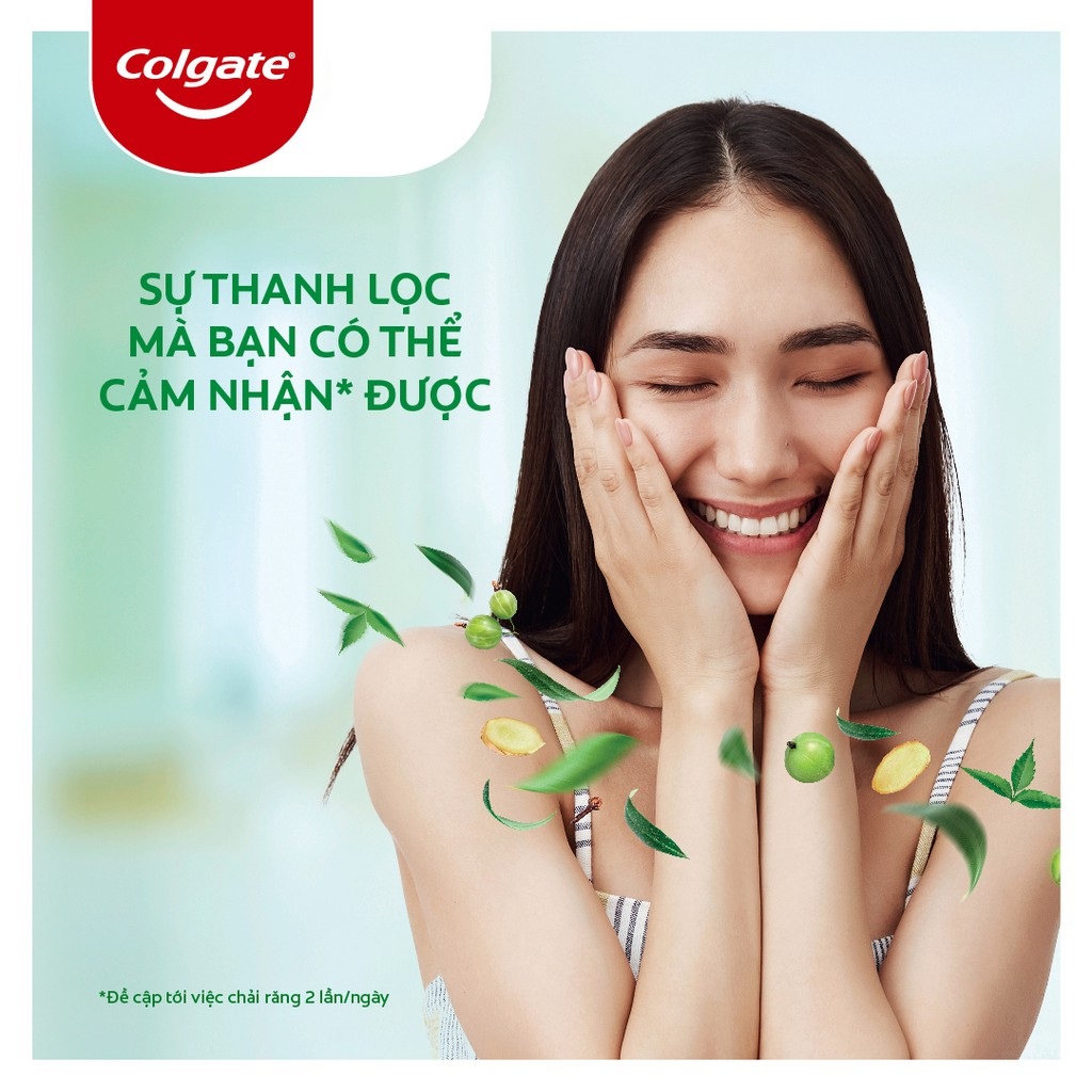 Kem đánh răng Colgate thảo mộc thiên nhiên Herbal Detox 120g