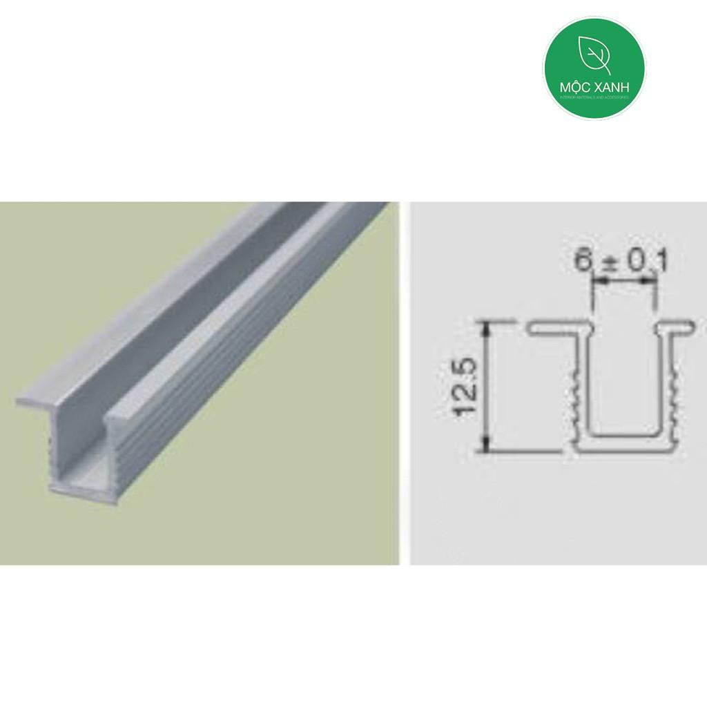 Phụ kiện ray trượt cửa lùa tủ áo (2m)