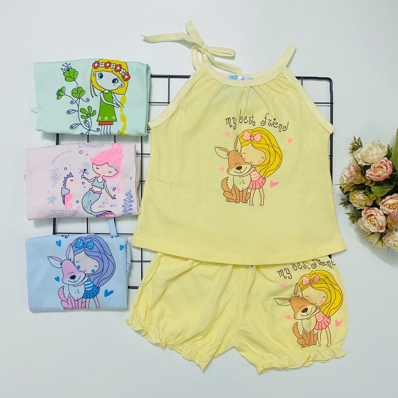 Hình ảnh Combo 3 bộ đồ bộ bé gái cotton mùa hè mẫu áo dây, quần nhún màu nhạt siêu xinh J-TomTomBaby