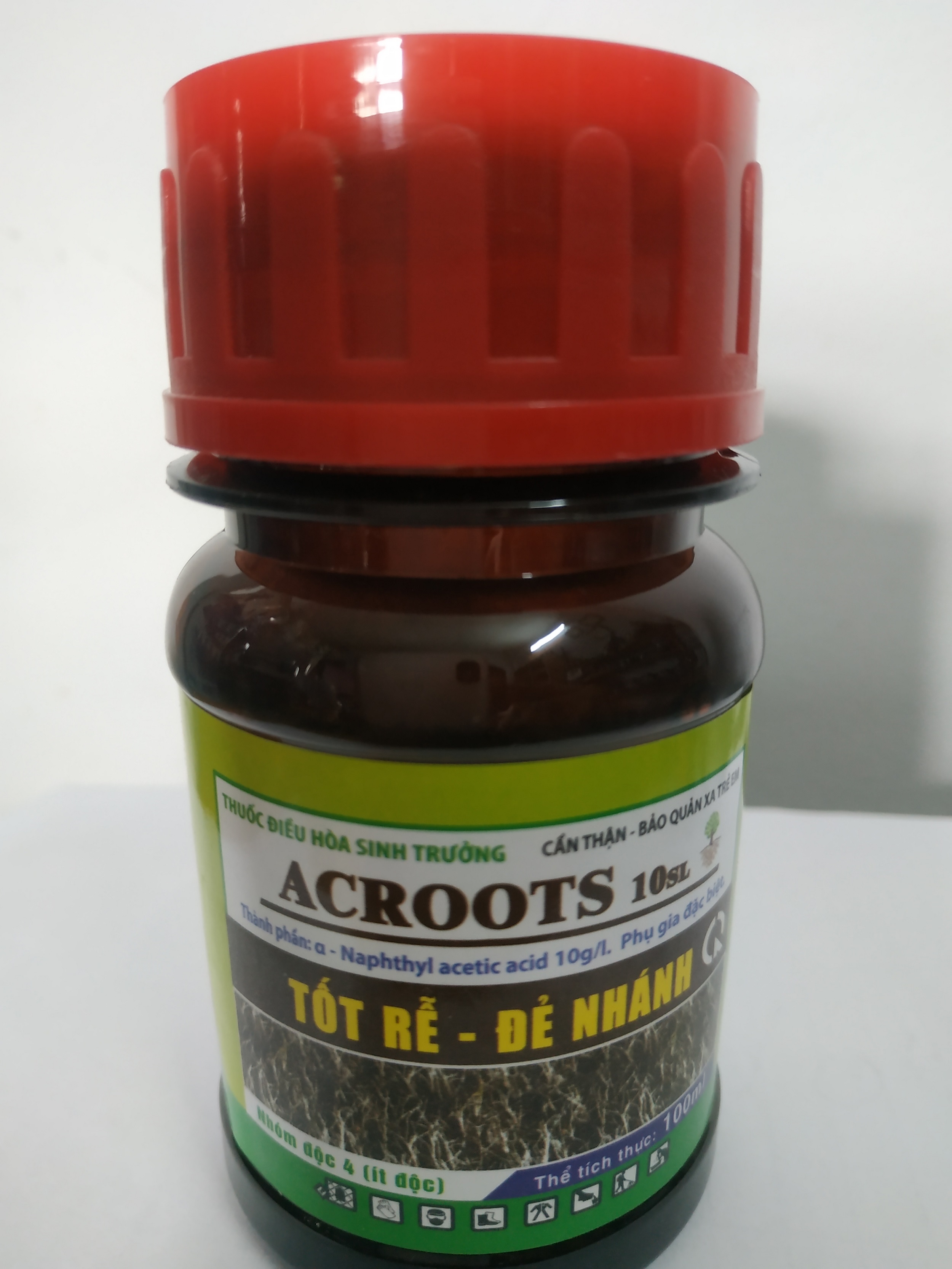 Phân bón ACROOTS 10SL- giúp tốt rễ, đẻ nhánh cho cây trồng - chai 100 ml