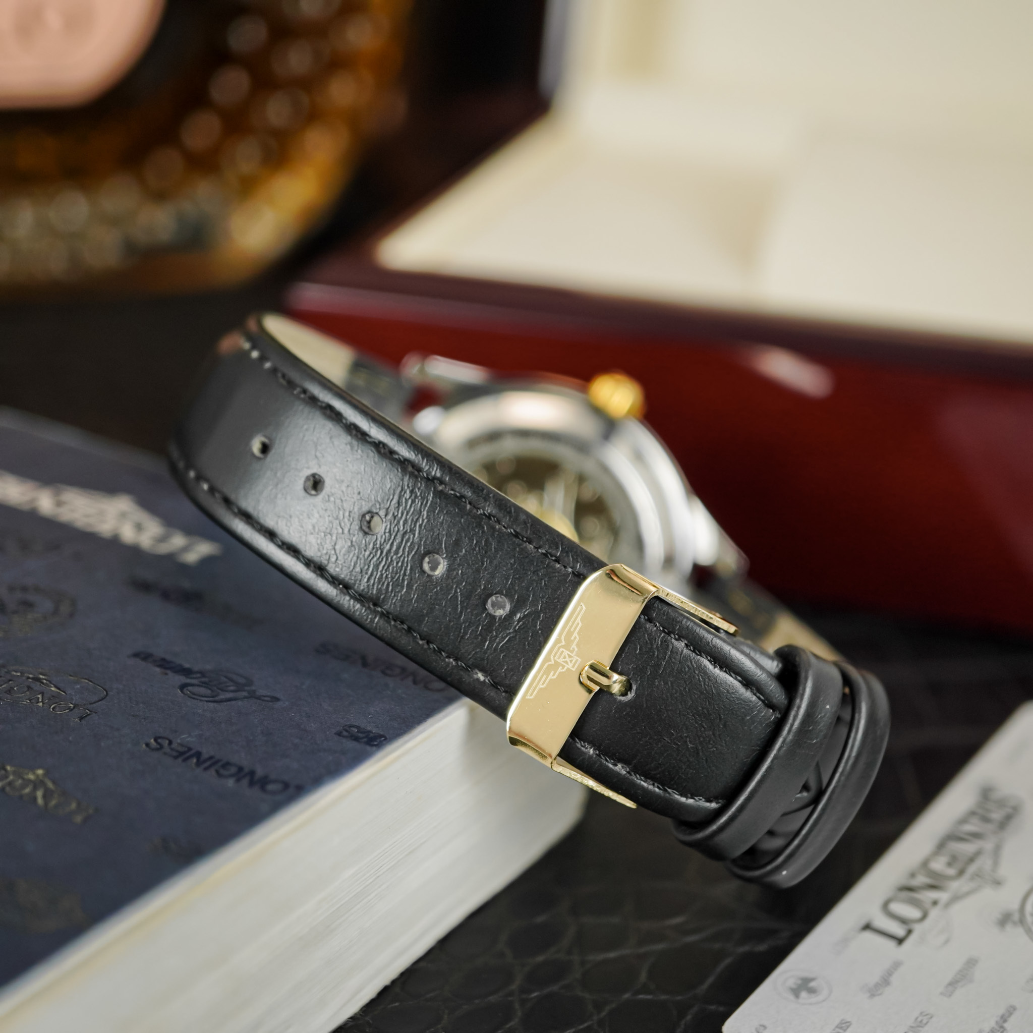 Đồng hồ đeo tay LONGINES BL41 chạy pin hàng chính hãng