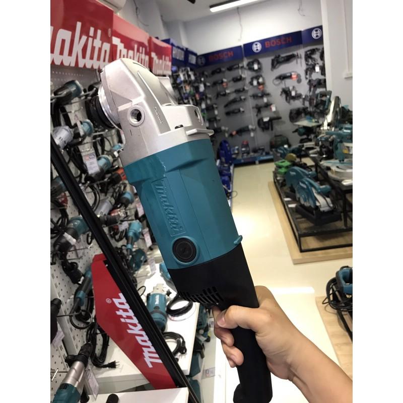 Máy mài góc Makita 9067 (180MM-2000W)