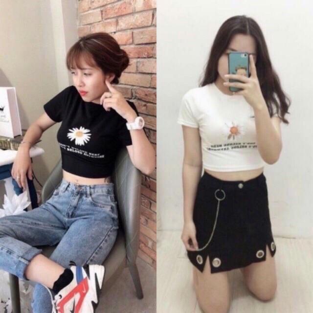 Áo croptop ôm thêu hoa cúc,