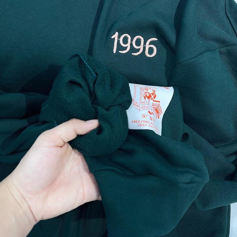 áo Sweater 1996 màu xanh rêu Unisex ảnh thật SSSTore ( nam nữ mặc đều được)