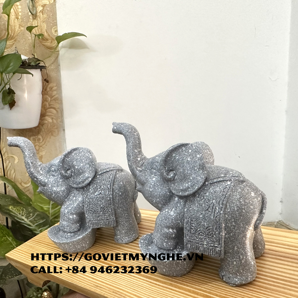 Cặp 2 tượng con voi đá trang trí phong thủy bàn làm việc mang may mắn cát tường cho gia chủ- Cao 11cm- Màu xám