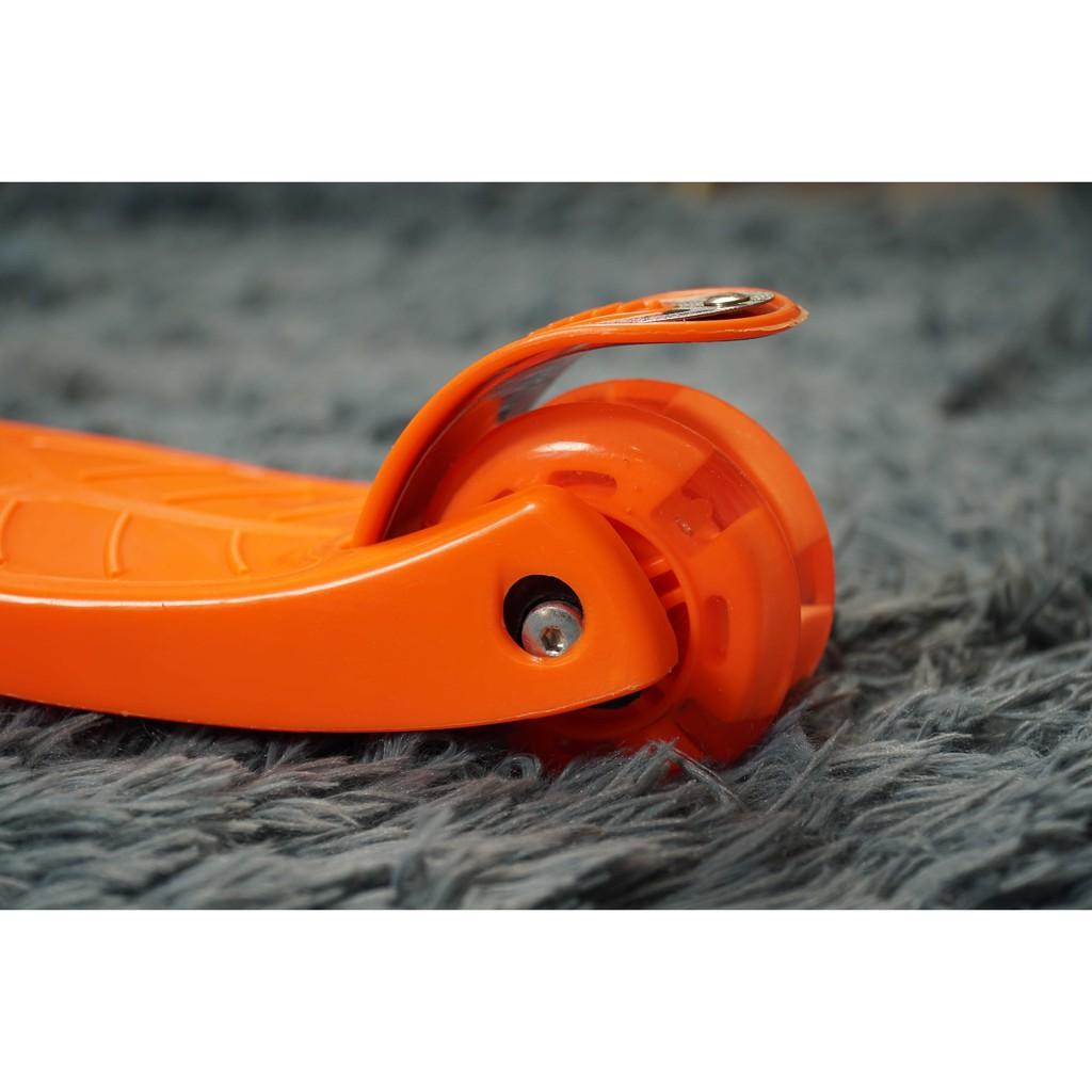 Xe trượt phát sáng vĩnh cửu scooter an toàn cho trẻ em chịu lực 100kg - Xe Scooter M4-3 nhiều màu