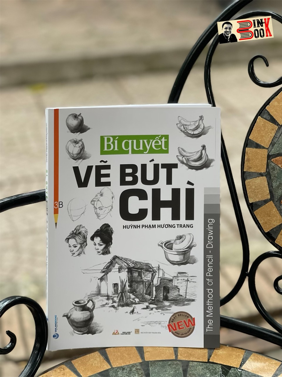 BÍ QUYẾT VẼ BÚT CHÌ – Huỳnh Phạm Hương Trang – Văn Lang – NXB Thanh Hóa (Bìa mềm)