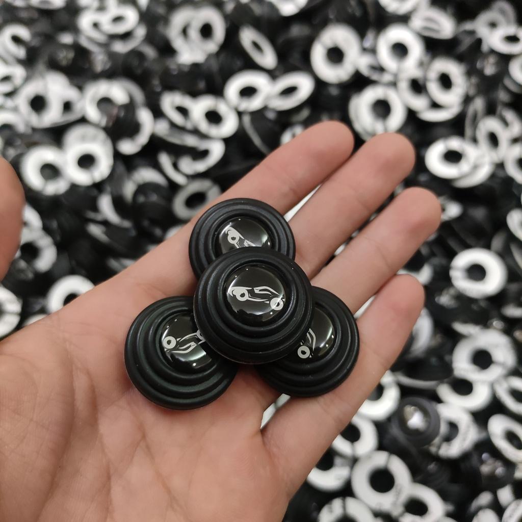 Combo 16 nút cao su giảm chấn cửa ô tô , bộ đệm giảm chấn cửa xe oto, cốp xe, capo ô tô chống va đập