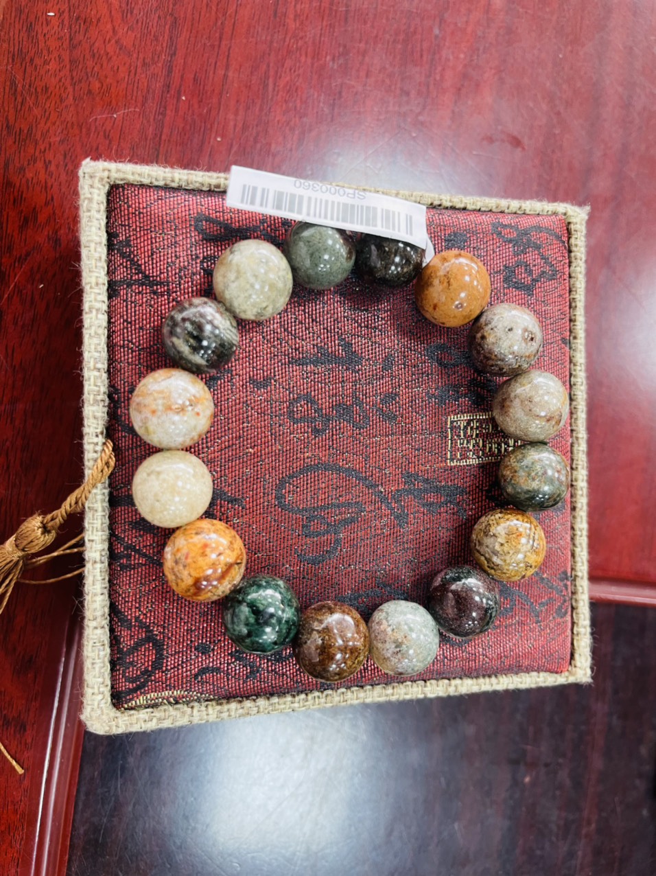 Vòng tay thạch anh bao thể