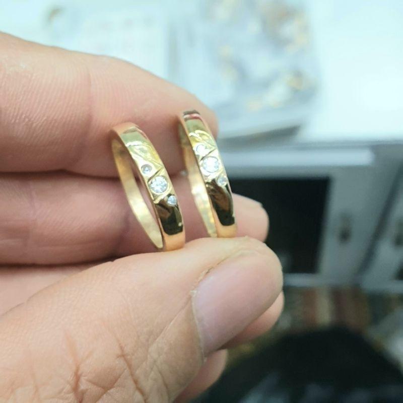Nhẫn Cặp Đôi Đính Xoàn Cao Cấp- Dùng như 18 xài vĩnh viễn không đen