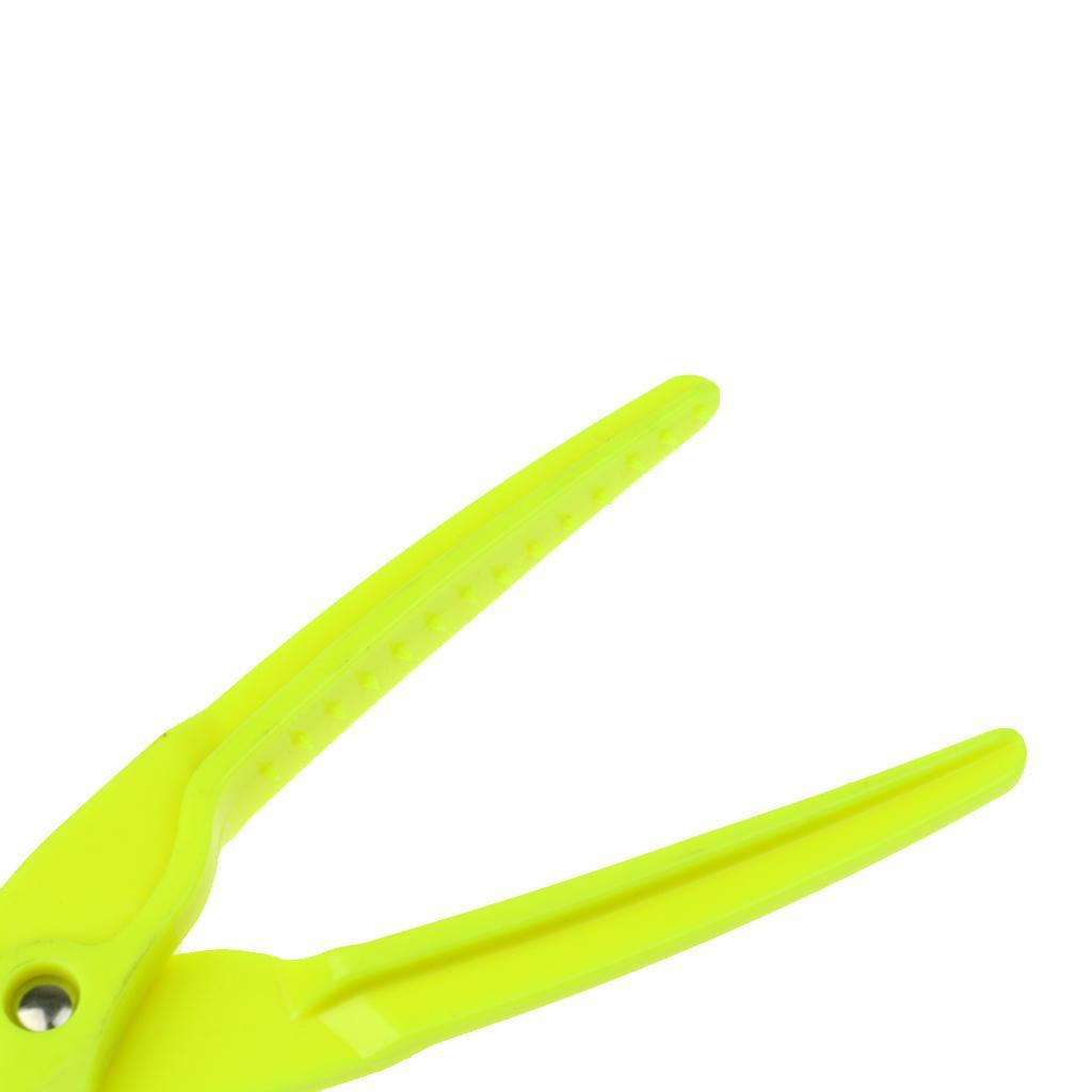 Fishing Fish Tackle Pliers Clamp Plastic Catch Tool Grip Fishing Pliers High-quality Fishing Gear Hook Clamp Yellow