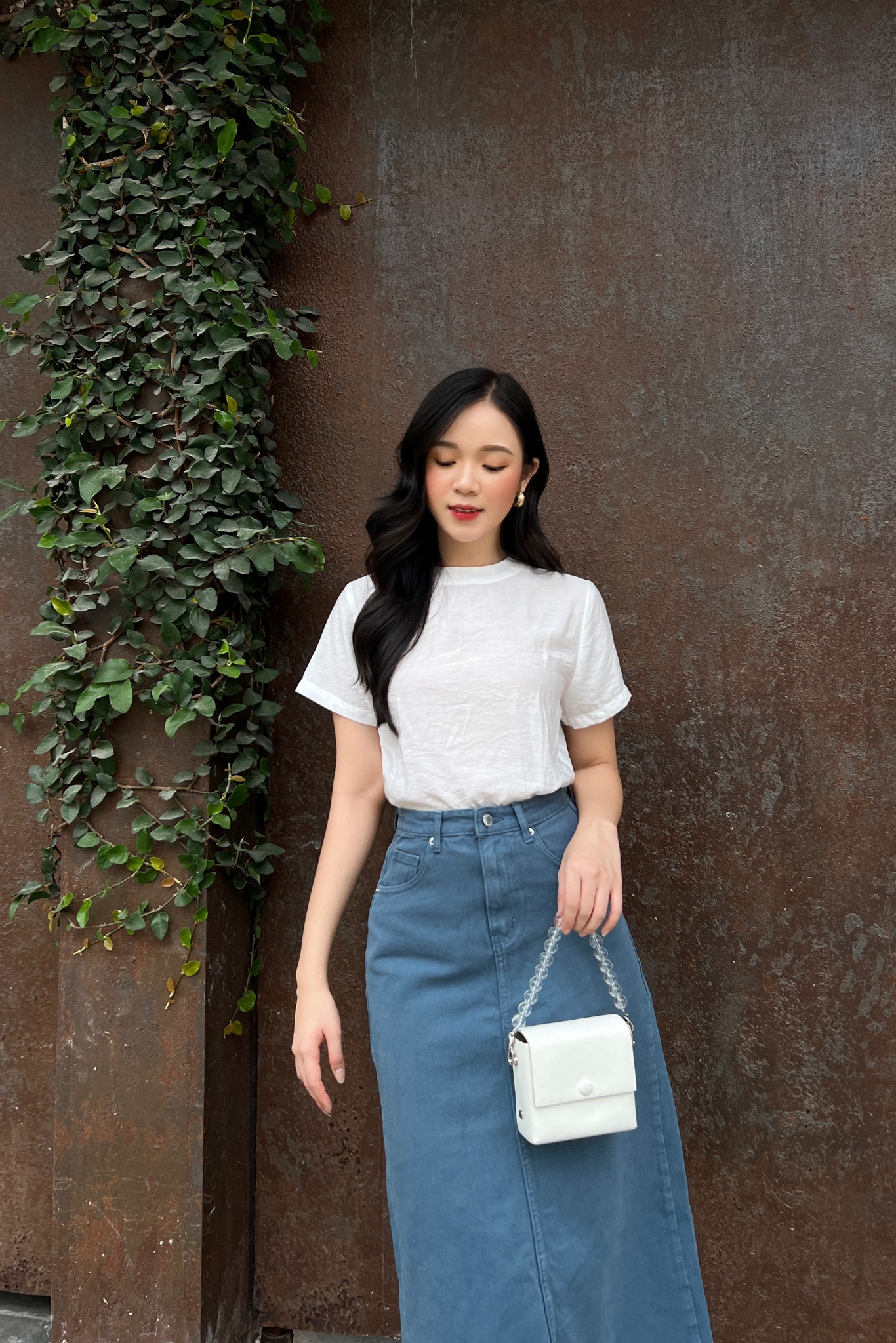 OLV - Áo White Basic Tee