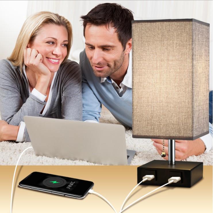 Đèn Ngủ Công Nghệ 5.0 2USB 2Power Bedside Table Lamp