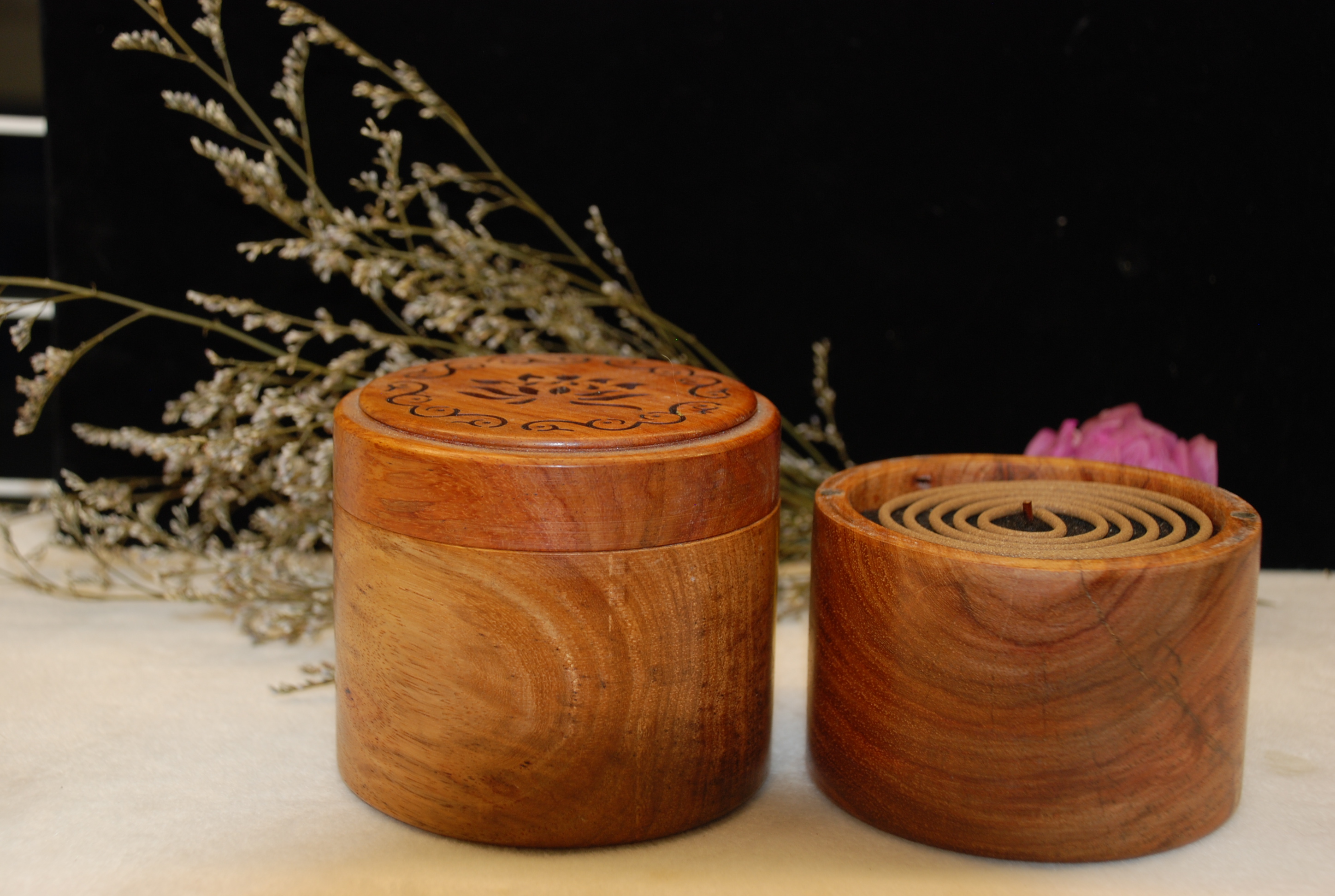 Xông trầm gỗ hương khoanh 2in1