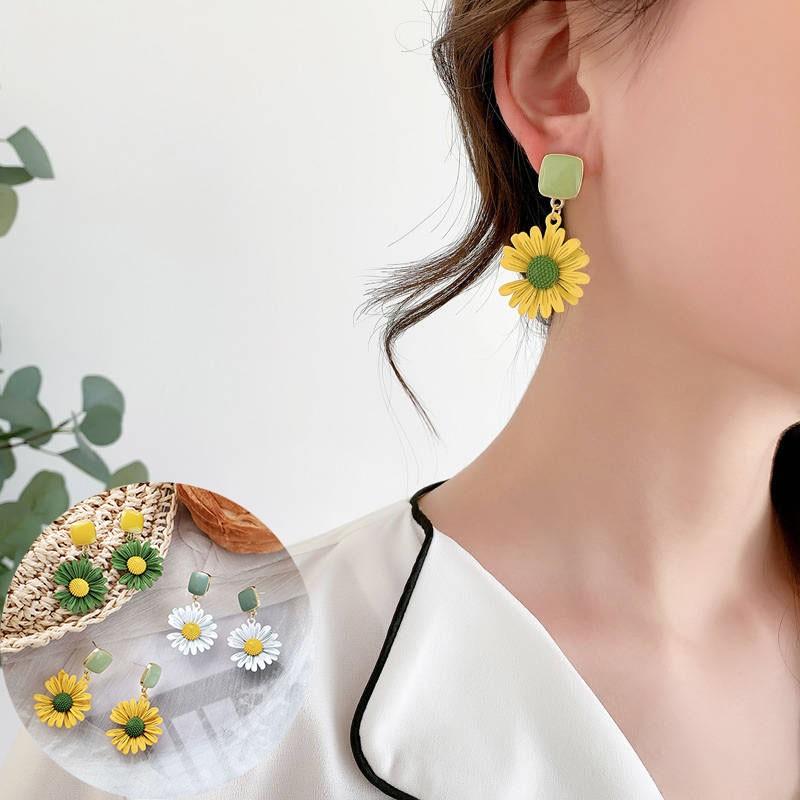 Bông Tai Nữ Hoa Cúc Dáng Dài Cá Tính