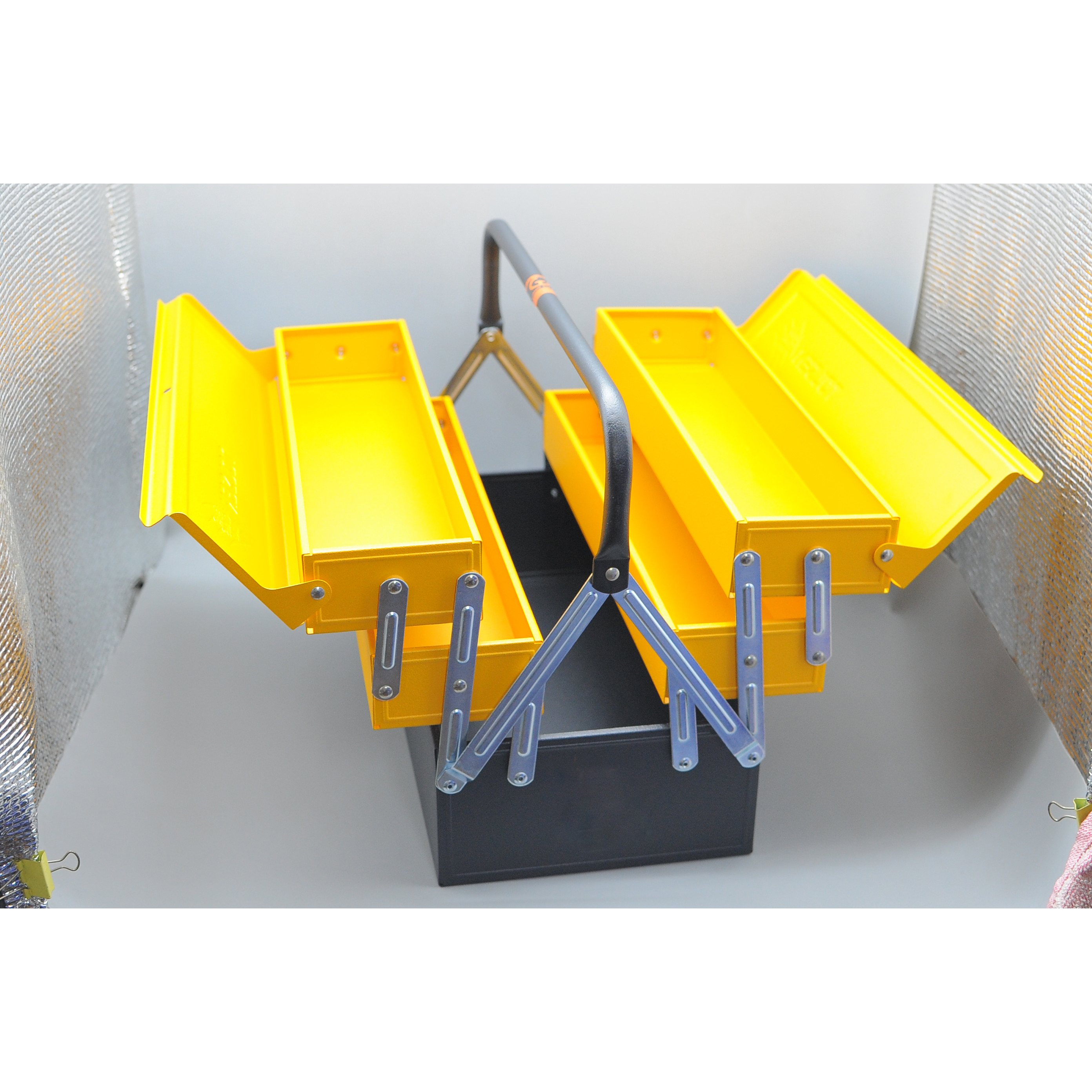 Thùng đồ nghề 3 tầng sắt 410mm  ID1020 tặng kèm 1 đôi găng tay bảo hộ cảm ứng xuất Nhật